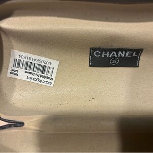 CHANEL vintage sunglasses hard case - fair & functional condition